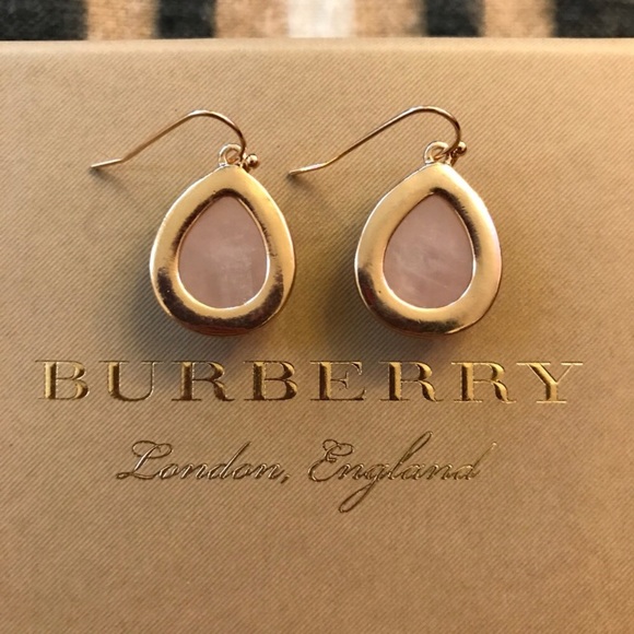 🎉2xHP🎉 Rose Quartz Swarovski Crystal Earrings 💕 - Picture 2 of 3